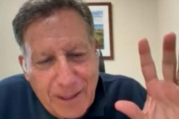 正规股票杠杆平台 这种时候要装傻利物浦主席被问格伊转会，含糊其辞+敷衍过关